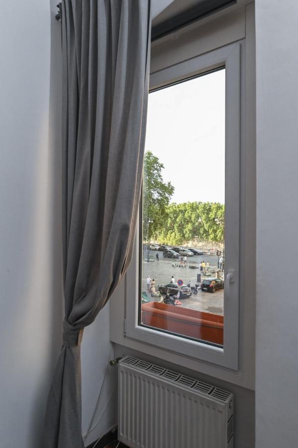 Gorgeous Trastevere Loft On The River ローマ エクステリア 写真