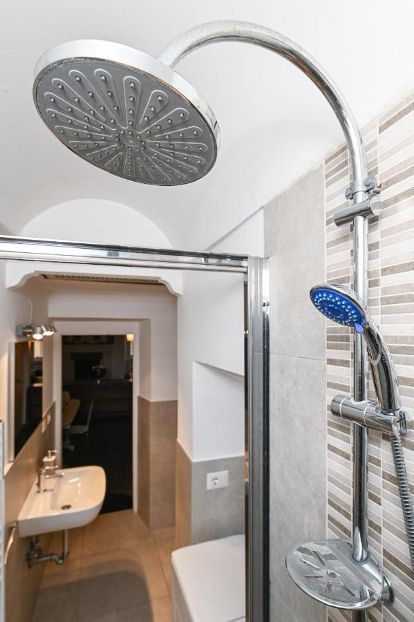 Gorgeous Trastevere Loft On The River ローマ エクステリア 写真