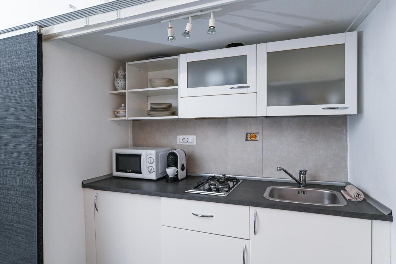 Gorgeous Trastevere Loft On The River ローマ エクステリア 写真
